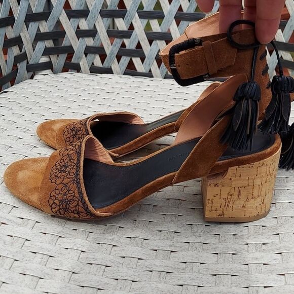 Sigerson Morrison Riva Brown Suede Tassel Sandal - Picture 2 of 8